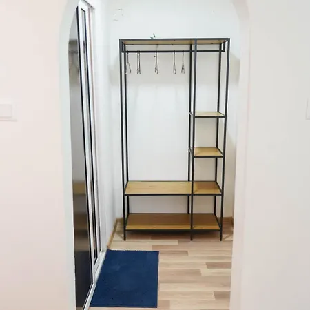 за гости петя село орешак Hébergement de vacances *